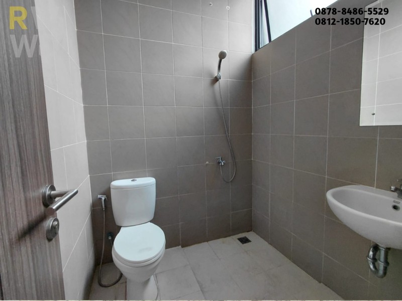 Jual Ruko Garden Hous di Grand Wisata Tambun - 2 Lantai Strategis Dekat Living World