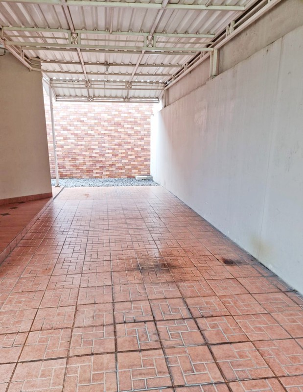 Rumah Nyaman di Graha Raya Bintaro - Lokasi Strategis, Lingkungan Asri