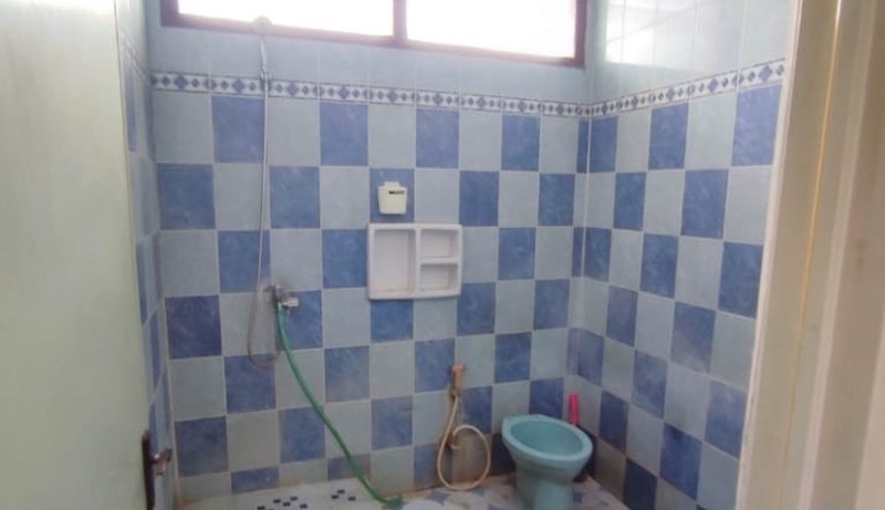  Rumah 3 lantai - Pondok Candra Indah Belakang RS.Mitra keluarga.