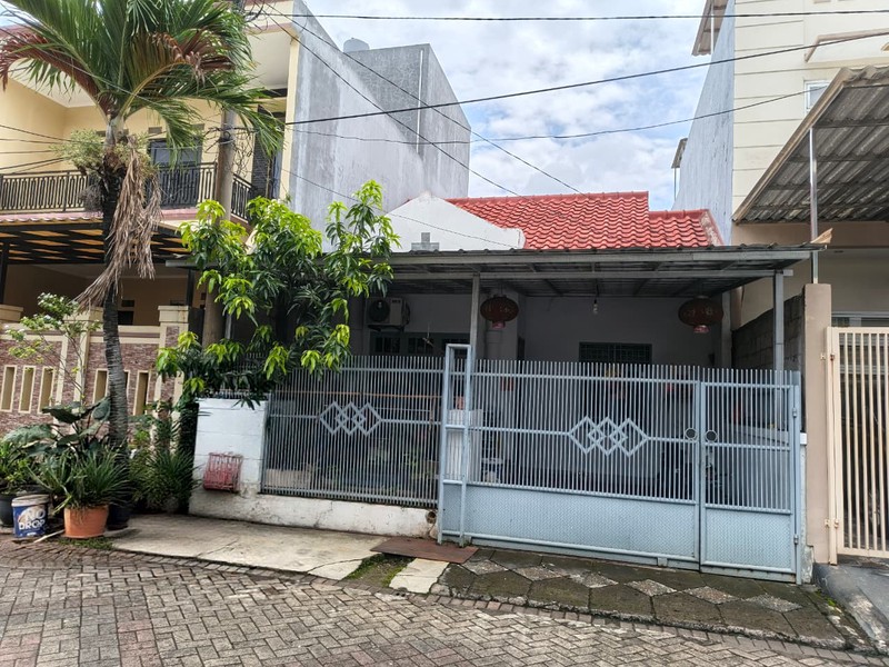 Rumah Nyaman di Taman Surya 3, Kalideres, Jakarta Barat