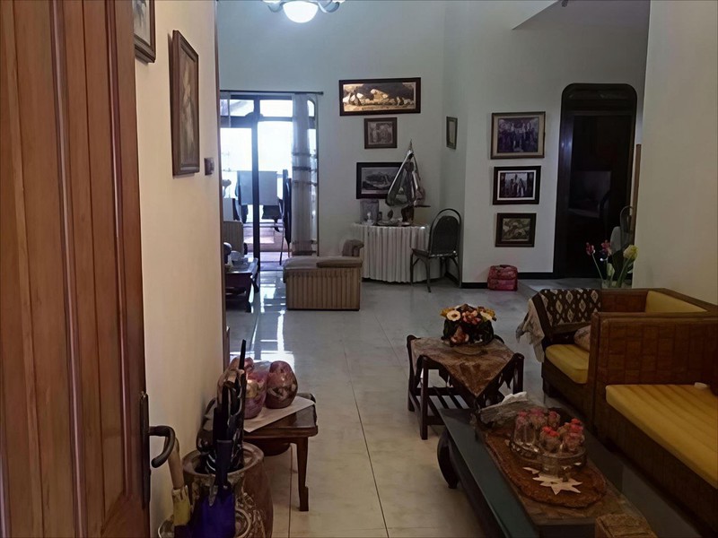 Jual Rumah Strategis di Kupang Indah Surabaya Barat