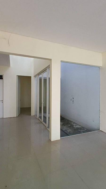 Jual Rumah Murah 2 Lantai di Surabaya Barat Royal Residence