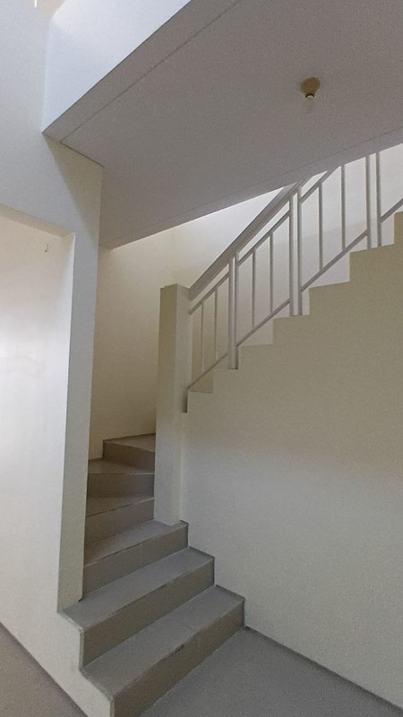 Jual Rumah Murah 2 Lantai di Surabaya Barat Royal Residence