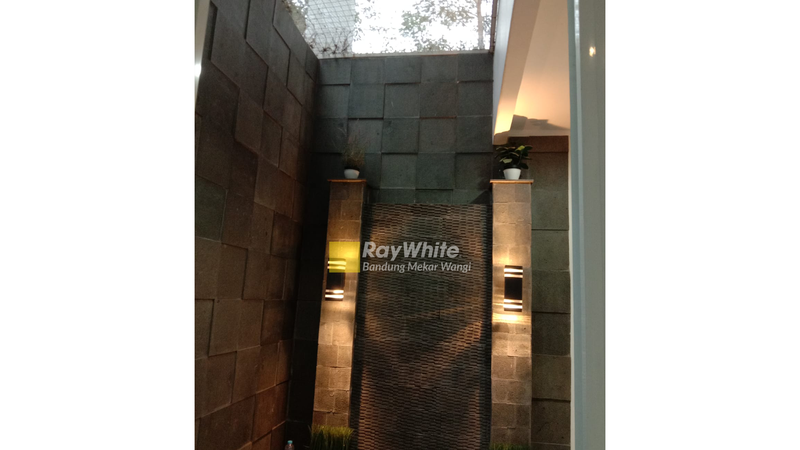 Rumah Tinggal Summarecon Bandung