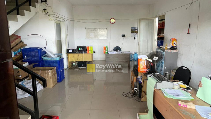 Gudang Lingkar Timur Sidoardjo-Surabaya