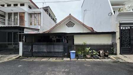 Rumah Hitung Tanah Tebet Barat Jaksel