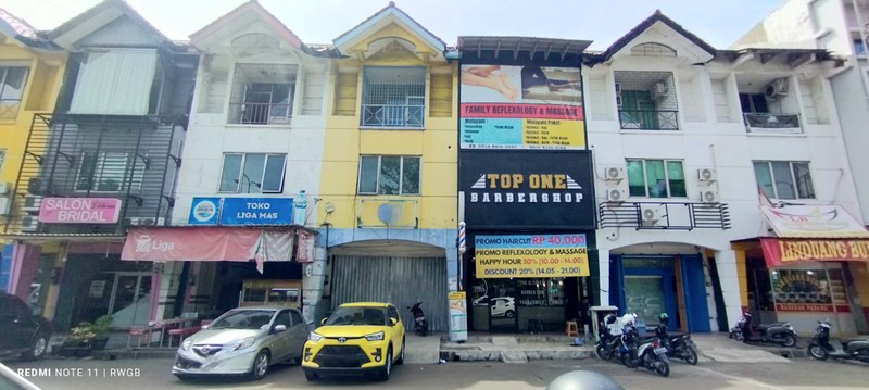 Dijual Ruko Pinggir Jalan di Karawaci Tangerang Banten Victoria Park, Lokasi Strategis, Murah Siap Huni