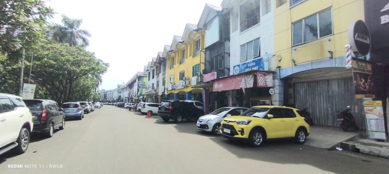 Dijual Ruko Pinggir Jalan di Karawaci Tangerang Banten Victoria Park, Lokasi Strategis, Murah Siap Huni