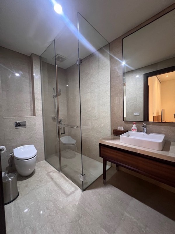 4BR Apartment di The Pakubuwono Spring