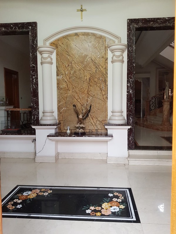 Rumah Mewah Di Villa Gading Indah