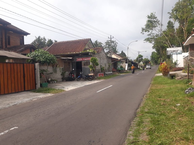 Rumah dg Joglo Berlahan Luas di Jl. Turi km.3, Sleman - DI.Yogyakarta