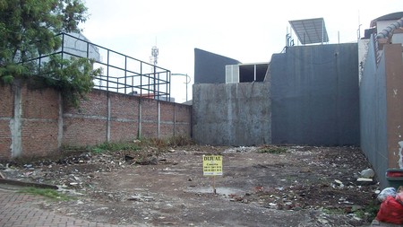 Tanah di Mojoklanggru Wetan Surabaya Timur, Luas 12 x 25 m2, SHM, Hadap Timur... Sudah Urug Siap Bangun !!!