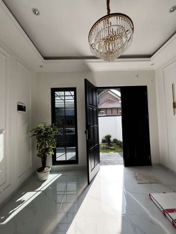 Rumah 2 Lantai Baru di Kencana Loka,  dekat sekolah Cikal, St John BSD