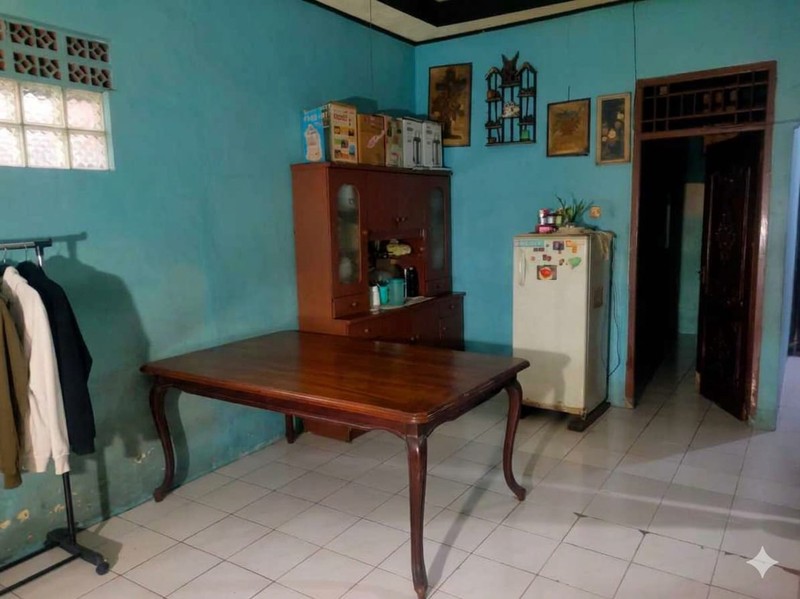 Rumah Klasik di Petukangan, Pesanggraham, Jakarta Selatan