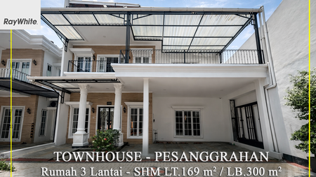 FOR SALE Murah Dibawah Harga Pasar Rumah Bagus 3 Lantai Townhouse The Royal Pesanggrahan Jakarta Selatan