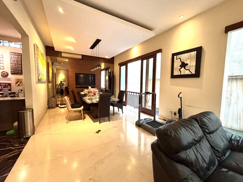 Dijual rumah Jln Tumaritis