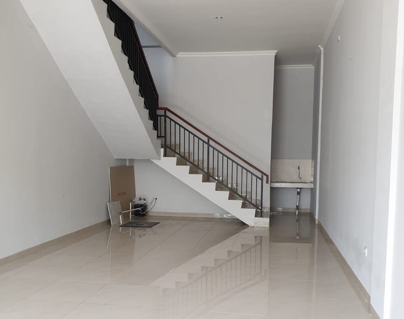 Dijual Ruko Murah di dekat Bandara Sukarno Hatta, Cengkareng,  Jakarta Barat