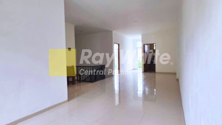 Rumah Tinggal di Komplek Budisari Kota Bandung