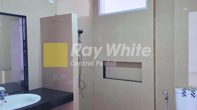 Rumah Tinggal di Komplek Budisari Kota Bandung