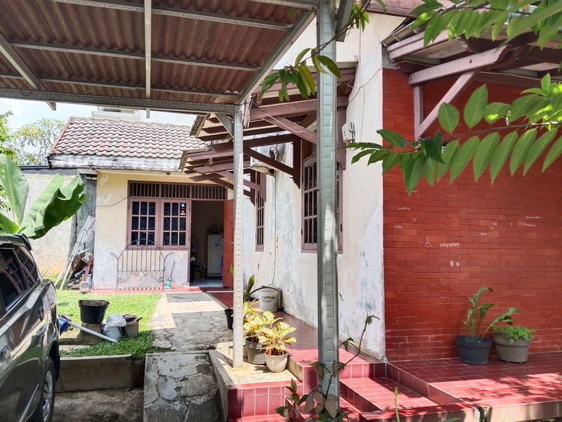 RUMAH STRATEGIS DI PERUMAHAN PERMATA PAMULANG, PAMULANG, TANGERANG SELATAN BANTEN