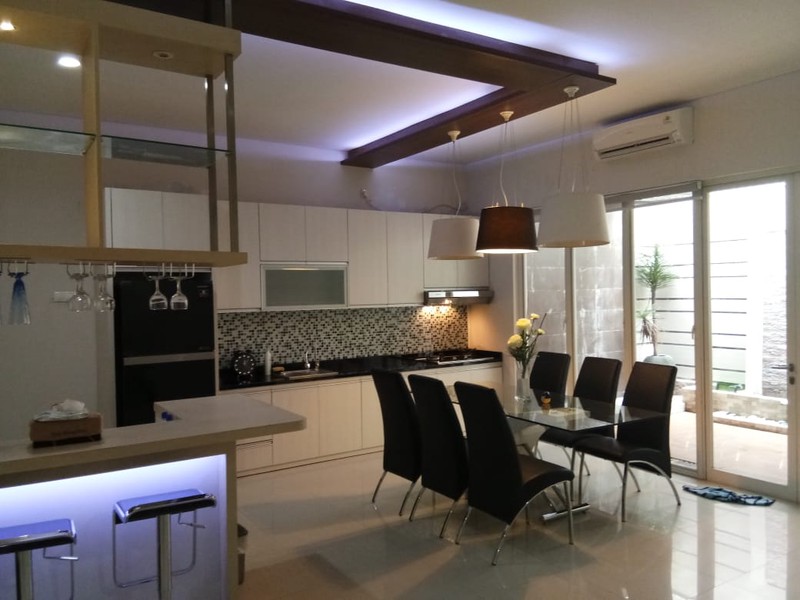 Jual Rumah 2 Lantai Wisata Bukit Mas Cluster Rome Surabaya Barat