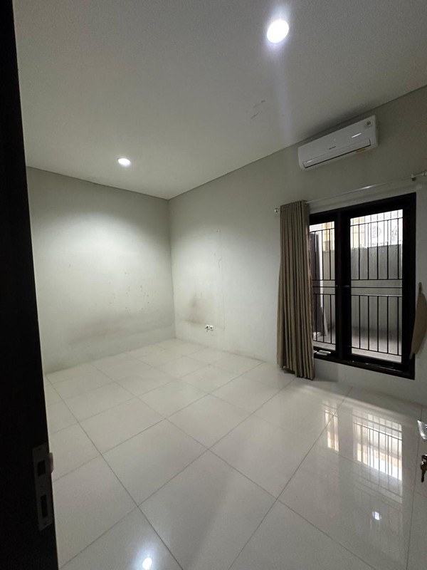 Rumah Siap Huni Puri Bintaro, Sektor 9