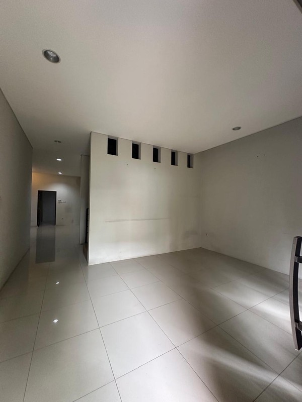 Rumah Siap Huni Puri Bintaro, Sektor 9