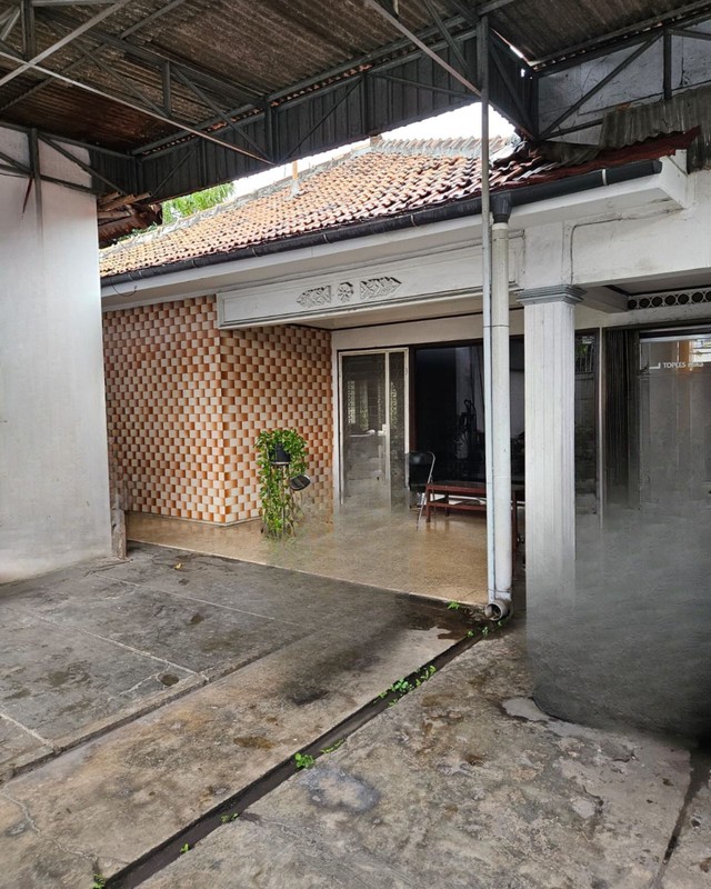 Dijual Rumah Hitung Tanah Kebayoran Lama Raya 