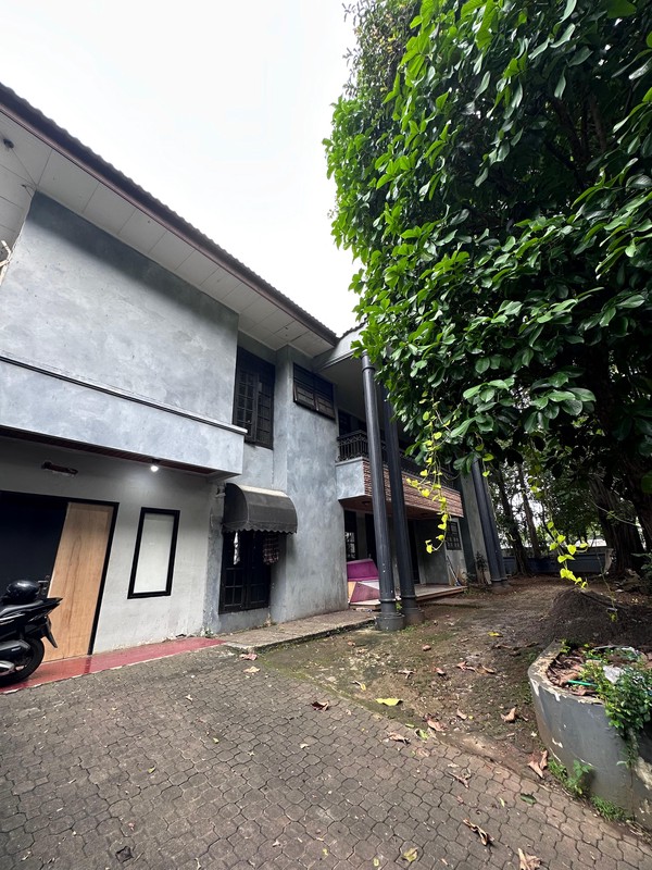 Turun Harga Rumah Pondok Indah 