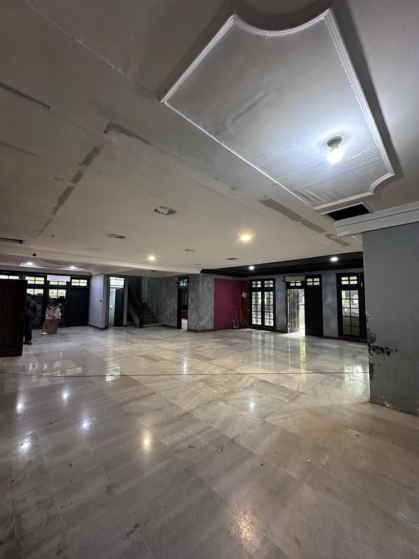 Turun Harga Rumah Pondok Indah 