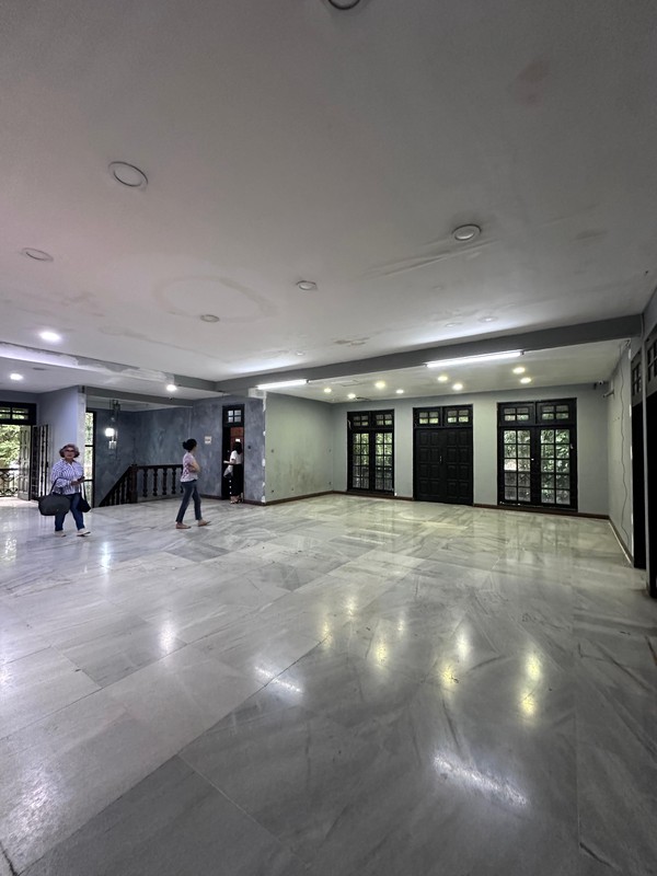 Turun Harga Rumah Pondok Indah 