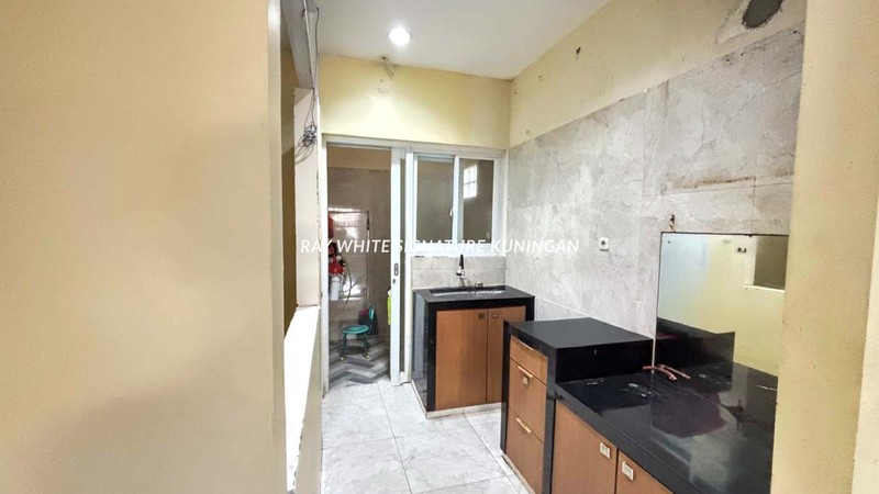 Rumah Strategis di Jl Taman Setiabudi Jakarta Selatan - Cocok Hunian atau Usaha