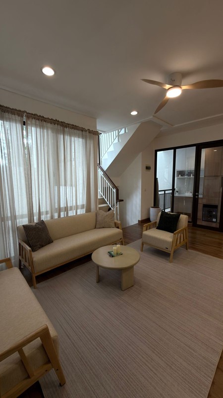 Rumah Siap Huni Full Furnish di Greenwich BSD Dekat Tol