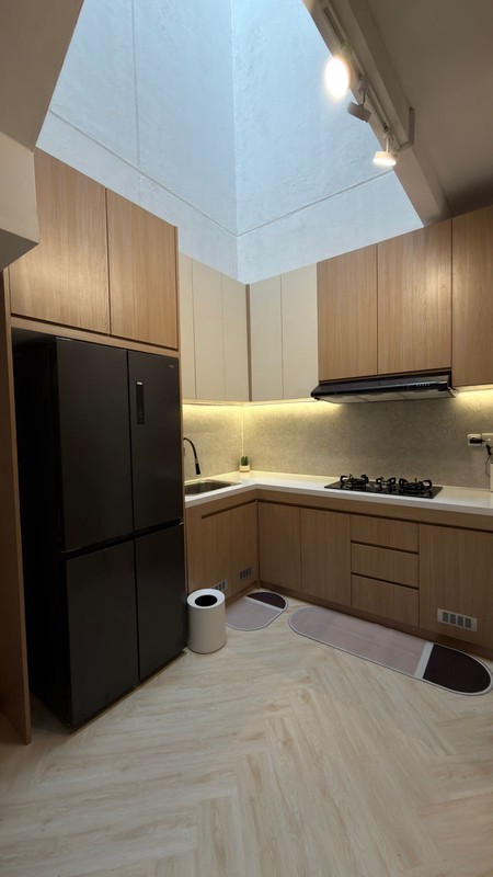 Rumah Siap Huni Full Furnish di Greenwich BSD Dekat Tol