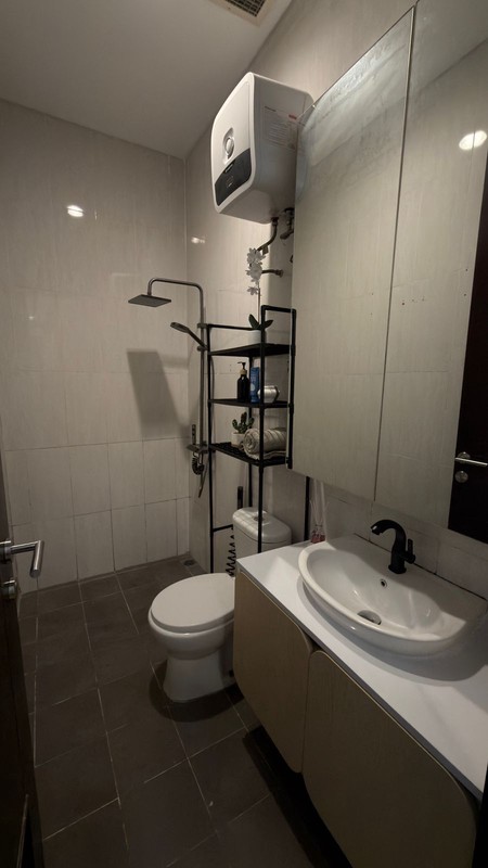 Rumah Siap Huni Full Furnish di Greenwich BSD Dekat Tol