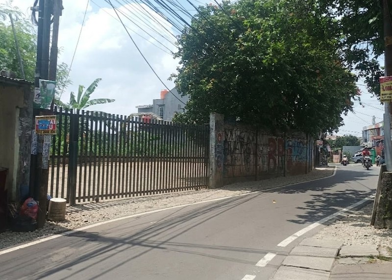 Dijual Murah Tanah Strategis, di Samping Kampus Universitas Terbuka, Cireundeu,  Pondok Cabe.