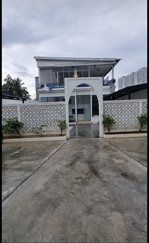 Disewakan tempat strategis cocok untuk usaha restoran/cafe Bintaro sektor 9 