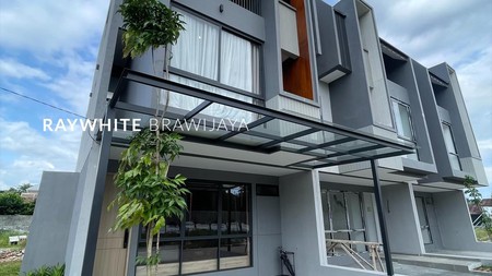 Townhouse Eksklusif Lokasi Strategis Area Cilandak 