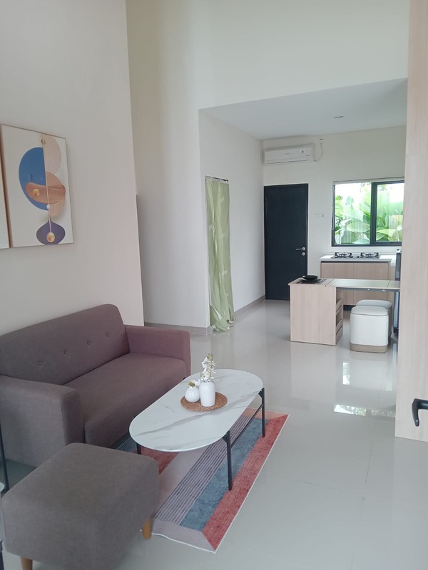 "Tropiska Harmoni Park: Oase Tropis di Jantung Kota Bekasi."