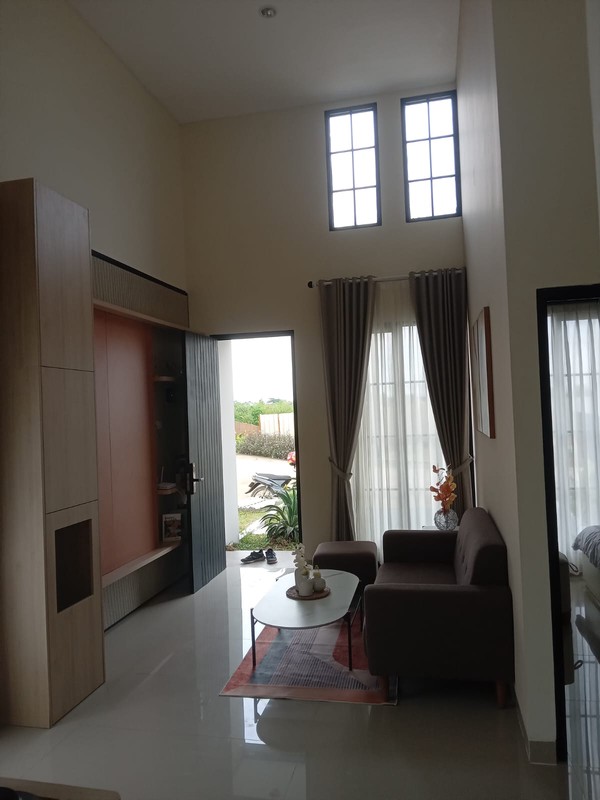 "Tropiska Harmoni Park: Oase Tropis di Jantung Kota Bekasi."