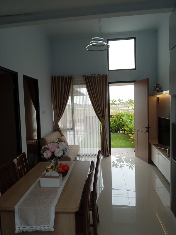Grand Anandara Residence: Kemewahan Hidup Modern di Tipe Bromelia.