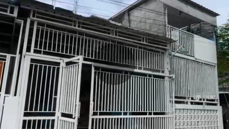 Rumah Lokasi Strategis Dekat Kampus UGM di Lempongsari Sariharjo - Ngaglik Sleman.