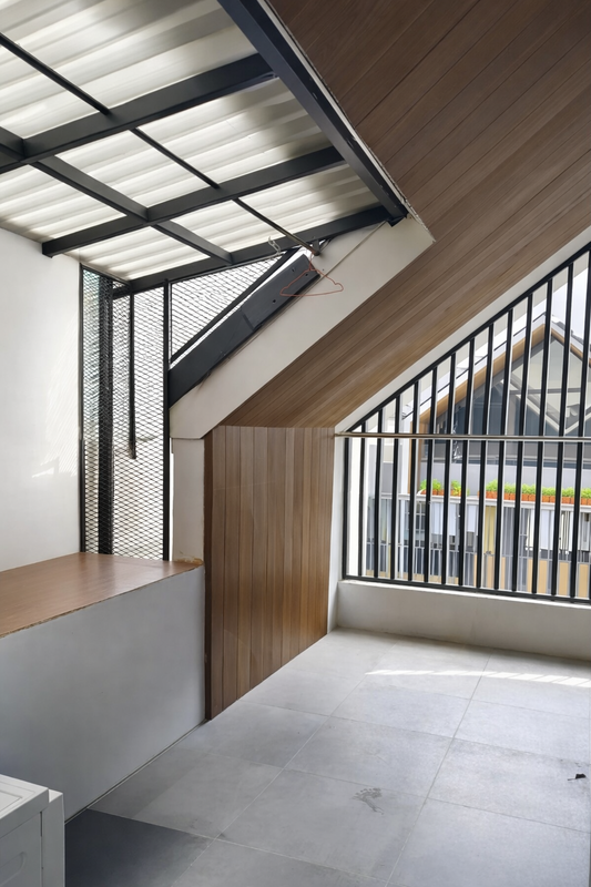 Rumah Cantik di Cluster Strozzi Gading Serpong - Hunian Favorit