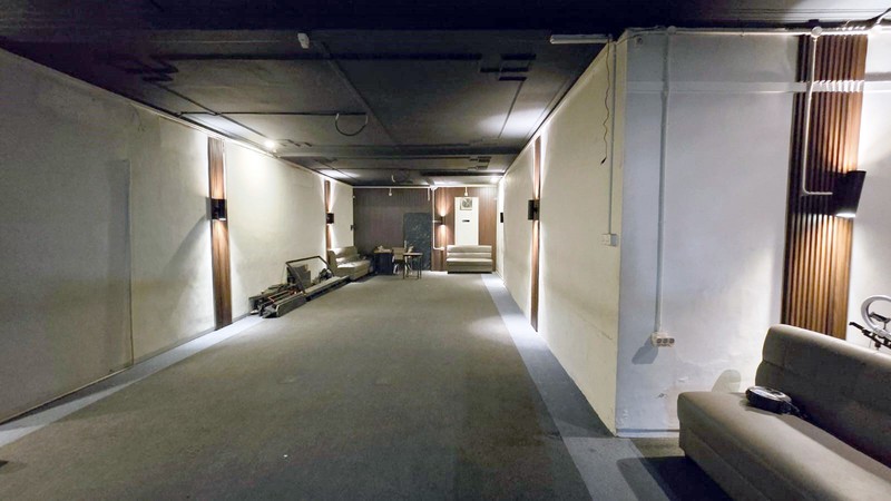 Kantor / Tempat Usaha di Raya Nginden Surabaya Timur, Strategis, Cocok Untuk Cafe / Resto / Kantor / Bank / Klinik dsb...