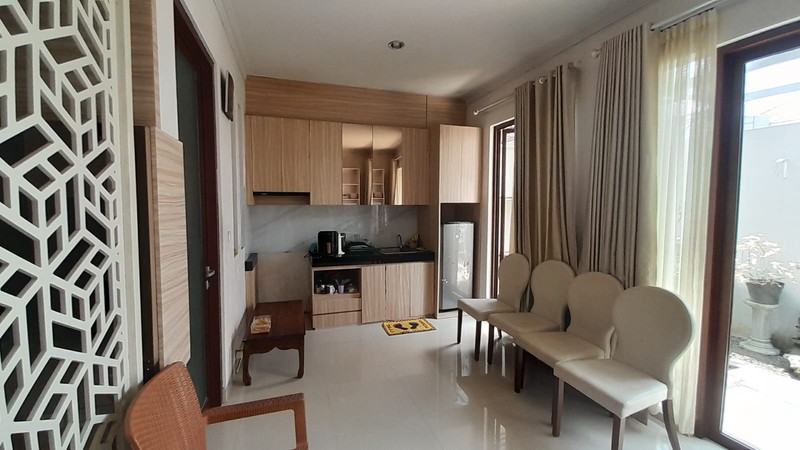 Rumah Mewah dalam Perum Vasana Residence Condong Catur - Lokasi Premium Depok Sleman 