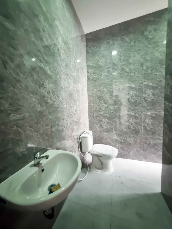 Rumah Baru Gress !!! di Prapen Indah Surabaya Selatan, New Scandinavian, Minimalis, 2 Lantai... SUDAH READY... SISA 2 UNIT AJA BURUANN !!!