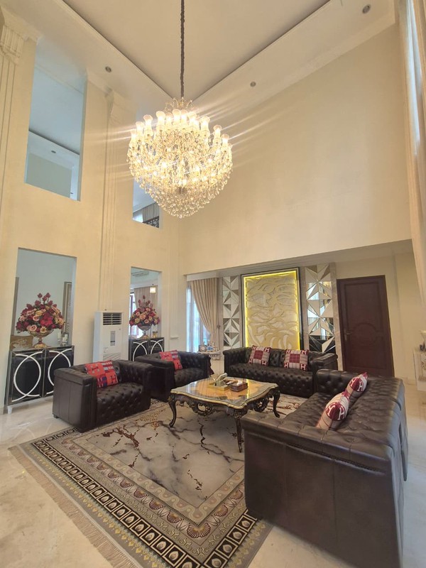 Rumah Mewah Eksklusif Di Hoek Siap Huni | Lokasi Strategis Dekat Pintu Tol @Bintaro | Limited Unit!