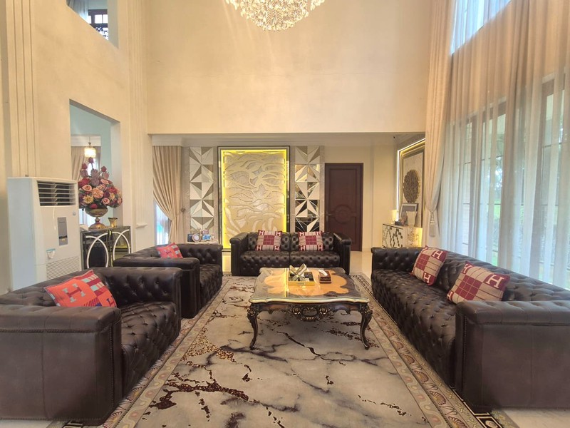 Rumah Mewah Eksklusif Di Hoek Siap Huni | Lokasi Strategis Dekat Pintu Tol @Bintaro | Limited Unit!