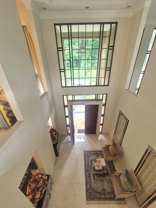 Rumah Mewah Eksklusif Di Hoek Siap Huni | Lokasi Strategis Dekat Pintu Tol @Bintaro | Limited Unit!