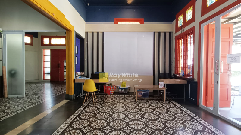 Ruang Usaha Strategis Mainroad Dago